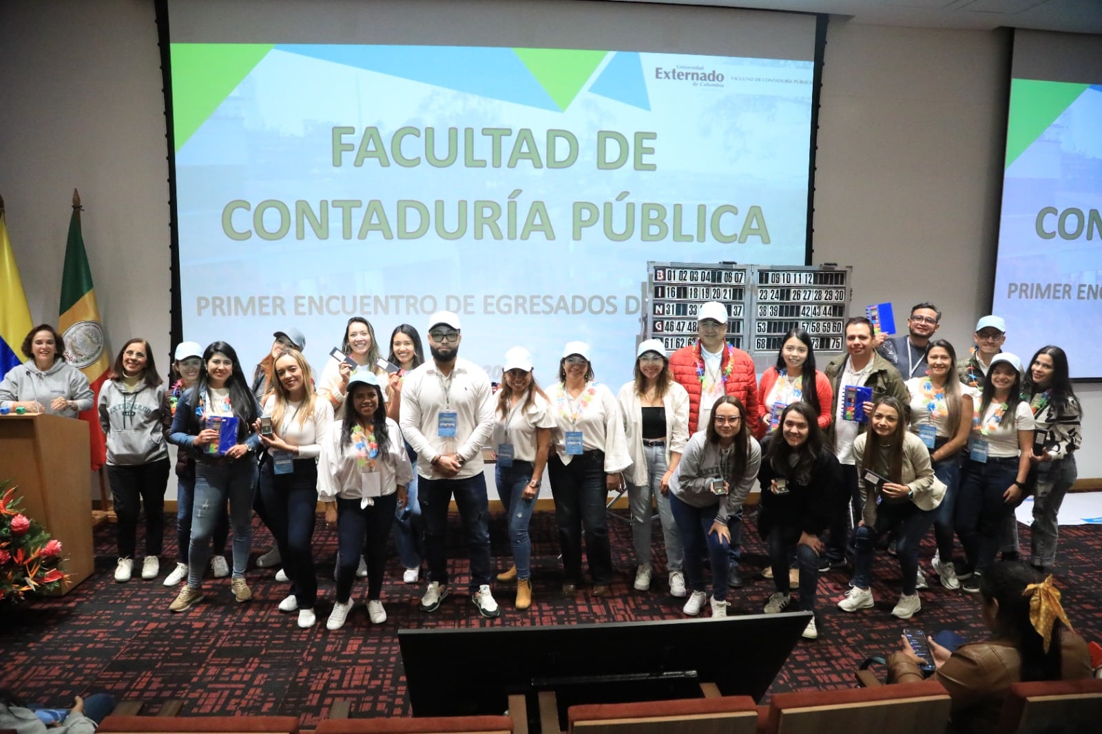 Gran encuentro de egresados de posgrados de la Facultad de Contaduría ...